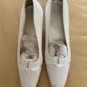 Wedding shoes size 7.5 USA